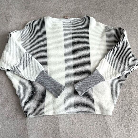 Philosophy Striped & Ribbed Sweater - Picture 9 of 15